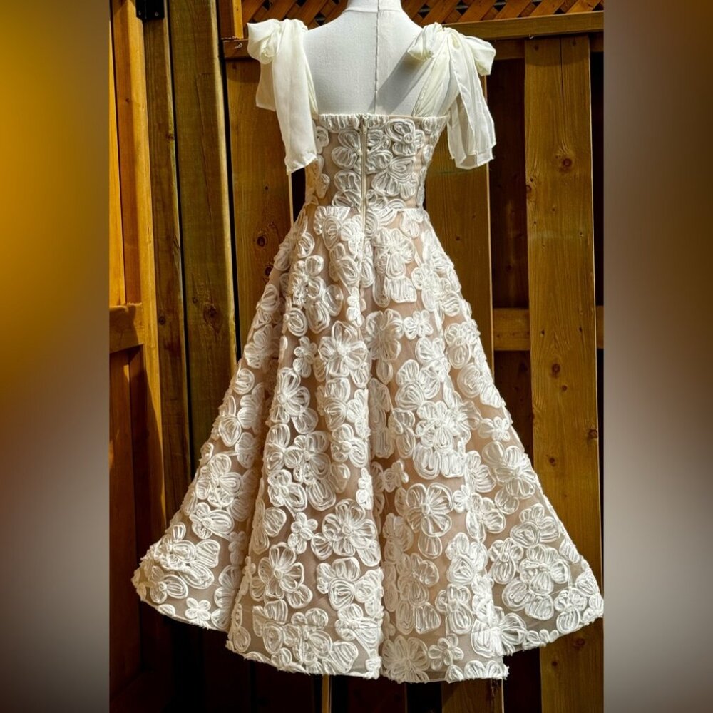 🆕 BRONX & BANCO 🧿 NWOT Sabrina White Bridal Midi Dress, Sz XS / US 2 - Picture 7 of 17